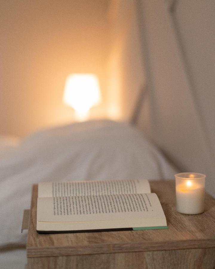 Central, Spacious Studio 5 Min Walk To Acropolis 아테네 외부 사진